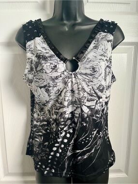 Y2K 90’ Ness Top Cami Medium Women V-Neck Floral Black Sleeveless Grunge Alt